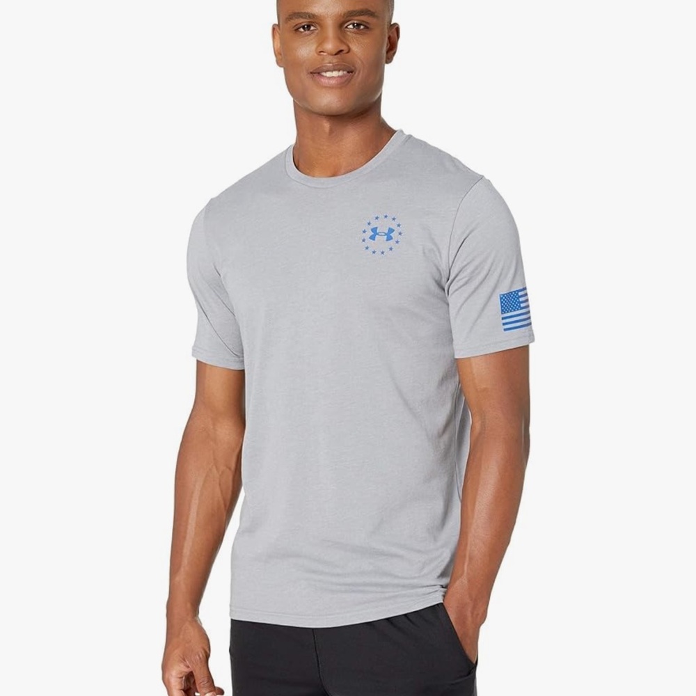 Under Armour Men's New Freedom BFL T-Shirt in Grey